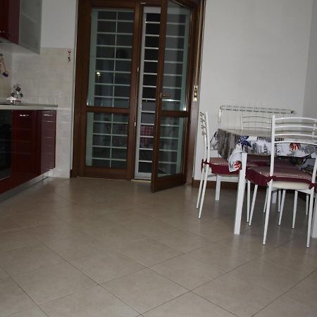 Graziosarisa Roma Apartment Lunghezza Ngoại thất bức ảnh